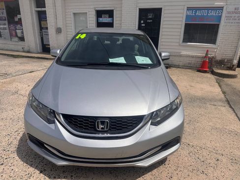 Used 2014 Honda Civic LX image 2