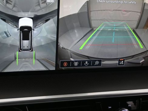 New 2026 INFINITI QX80 Luxe image 11