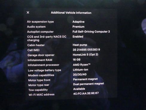 Used 2022 Tesla Model X Plaid image 14