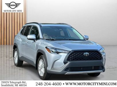 Used 2023 Toyota Corolla Cross LE w/ Moonroof Package