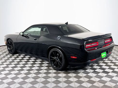Used 2016 Dodge Challenger R/T Plus RWD image 6
