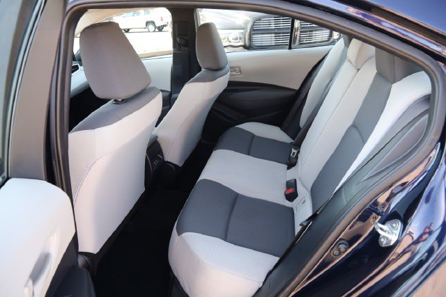 Used 2025 Toyota Corolla LE w/ Convenience Package FWD image 9