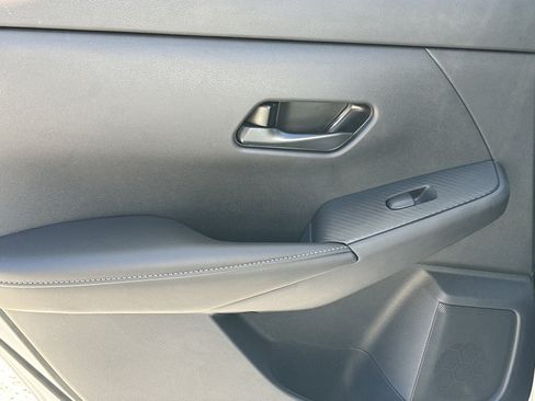 New 2025 Nissan Sentra SV image 21