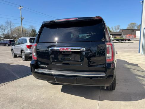 Used 2019 GMC Yukon Denali w/ Denali Ultimate Package image 25