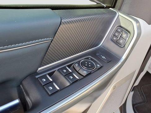 Used 2024 Ford F450 Limited w/ FX4 Off-Road Package AWD/4WD image 29