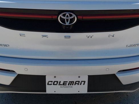 Used 2024 Toyota Crown Limited image 20