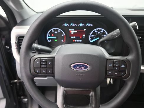 New 2026 Ford F250 XLT w/ FX4 Off-Road Package AWD/4WD image 6