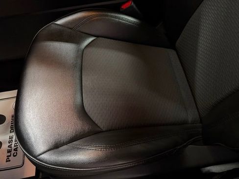 Used 2022 Jeep Compass Altitude w/ Sun and Sound Group image 15