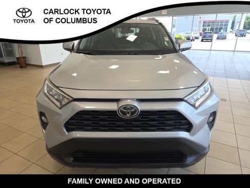 Used 2019 Toyota RAV4 XLE FWD image 5
