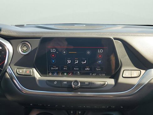 Used 2021 Chevrolet Blazer LT image 37