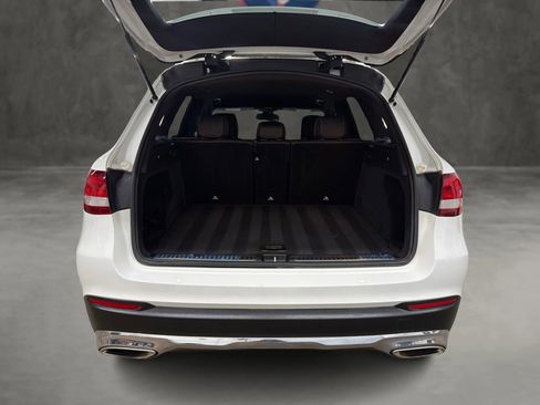 Used 2018 Mercedes-Benz GLC 300 image 10