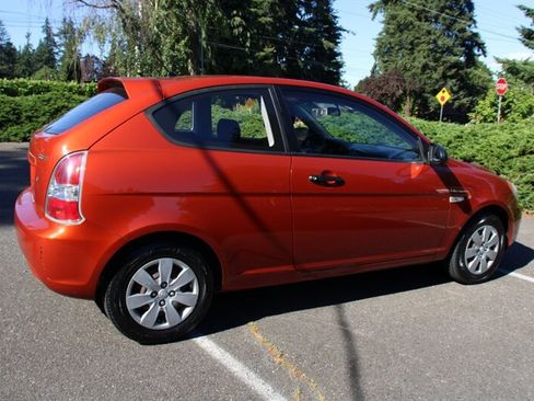 Used 2008 Hyundai Accent GS FWD image 3