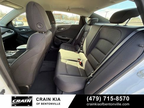Used 2024 Chevrolet Malibu RS FWD image 24