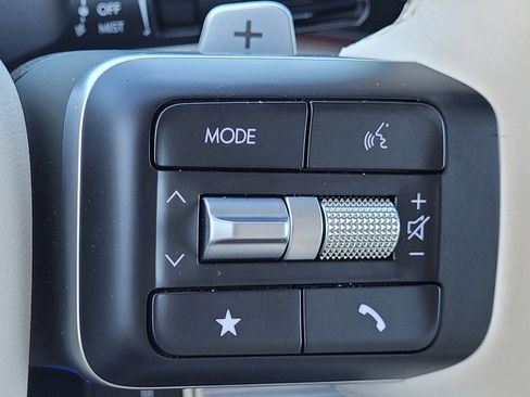 New 2025 Hyundai Santa Fe Calligraphy image 17