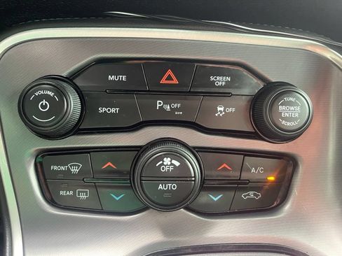 Used 2019 Dodge Challenger SXT w/ Plus Package AWD/4WD image 21