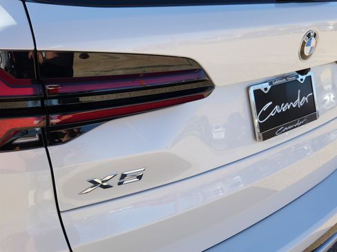 New 2026 BMW X5 xDrive40i w/ M Sport Package image 12