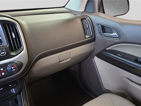 Used 2016 GMC Canyon SLE w/ SLE Convenience Package image 21