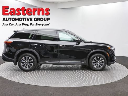 Used 2024 INFINITI QX60 Pure AWD/4WD image 4