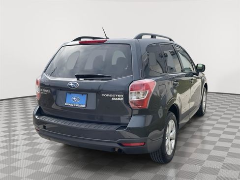 Used 2015 Subaru Forester 2.5i Premium AWD/4WD image 6