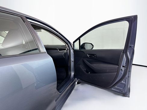 Used 2023 Toyota Corolla LE FWD image 29