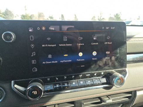 Used 2023 Chevrolet Colorado Z71 w/ Z71 Convenience Package 2 image 18