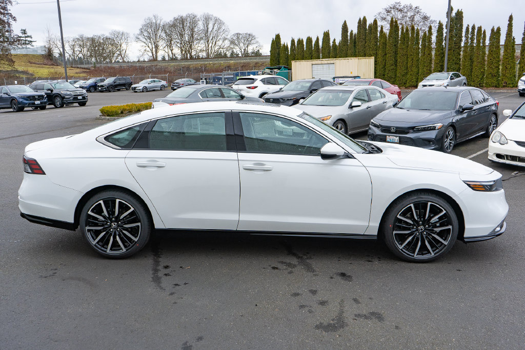 New 2026 Honda Accord Touring image 5