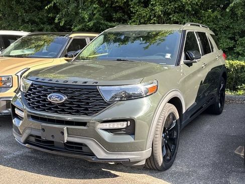 Used 2023 Ford Explorer ST-Line w/ Class IV Trailer Tow Package RWD image 3