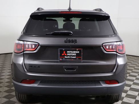 Used 2020 Jeep Compass Latitude AWD/4WD image 9