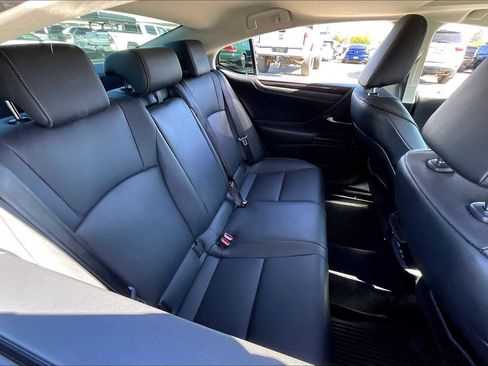Used 2019 Lexus ES 350 image 28