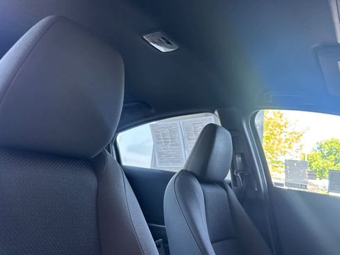 Used 2019 Honda HR-V Sport image 16
