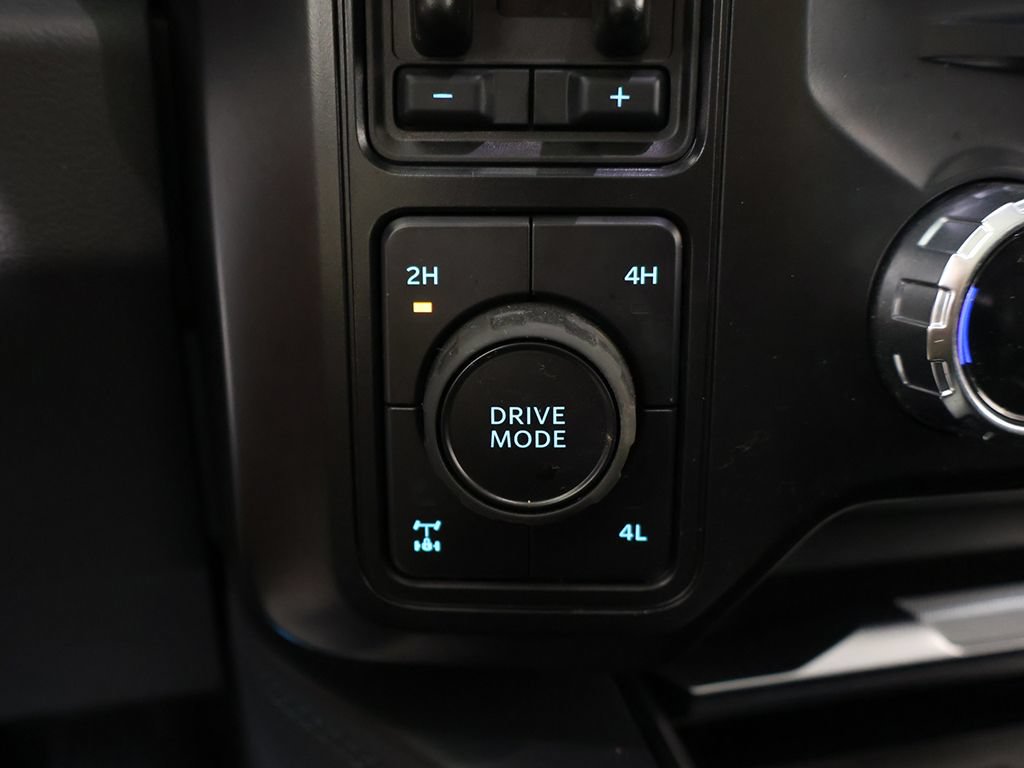 Used 2025 Ford F250 Platinum AWD/4WD image 51