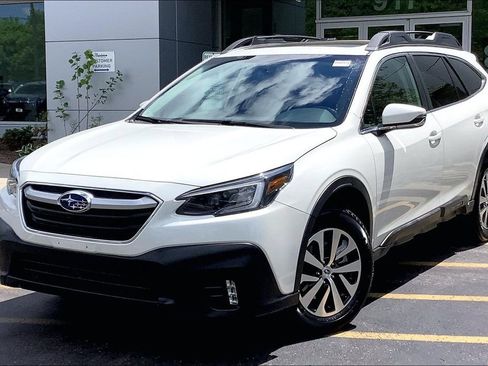 Used 2020 Subaru Outback Premium w/ Popular Package #1 AWD/4WD image 15