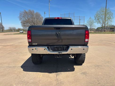 Used 2016 RAM 2500 Tradesman w/ Chrome Appearance Group image 30