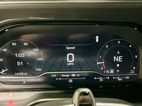 Used 2024 GMC Yukon XL Denali w/ Advanced Technology Package image 12