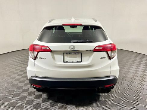 Used 2021 Honda HR-V EX-L image 12