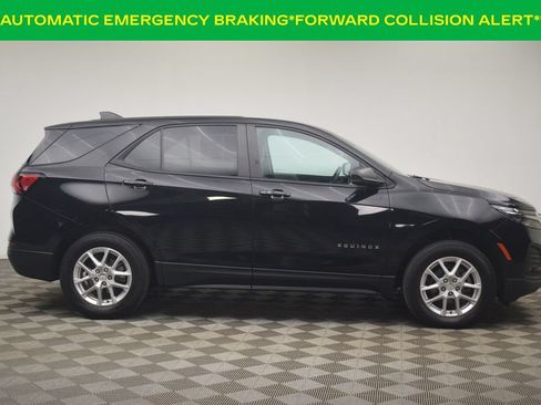 Used 2023 Chevrolet Equinox LS w/ LS Convenience Package AWD/4WD image 12