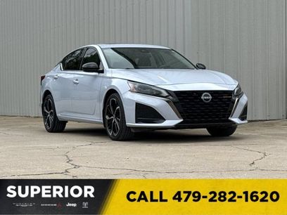 Used 2023 Nissan Altima 2.5 SR w/ SR Premium Package