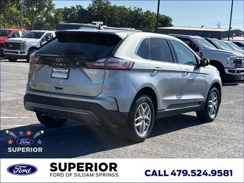 Used 2023 Ford Edge SEL w/ Convenience Package AWD/4WD image 3