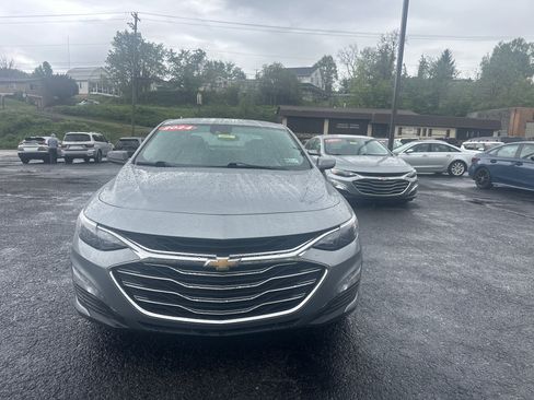 Used 2024 Chevrolet Malibu LT FWD image 12