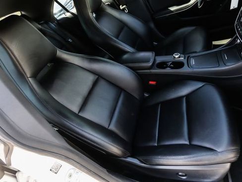Used 2014 Mercedes-Benz CLA 250 image 47