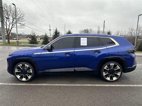 Used 2023 BMW XM image 2