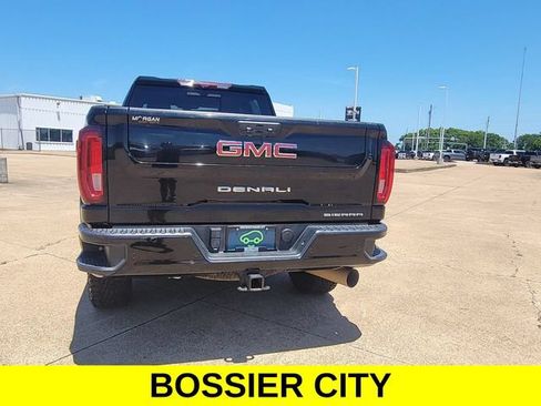 Certified 2023 GMC Sierra 3500 Denali w/ Denali Black Diamond Edition AWD/4WD image 33