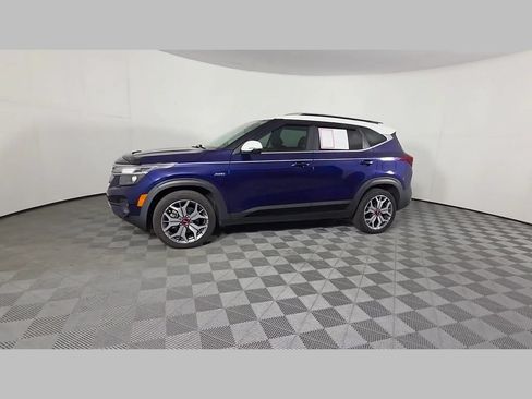 Used 2021 Kia Seltos S AWD/4WD image 47