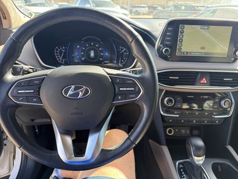 Used 2020 Hyundai Santa Fe Limited image 10