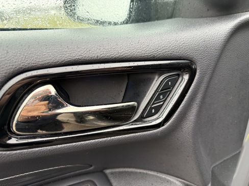 Used 2023 Dodge Durango GT image 41