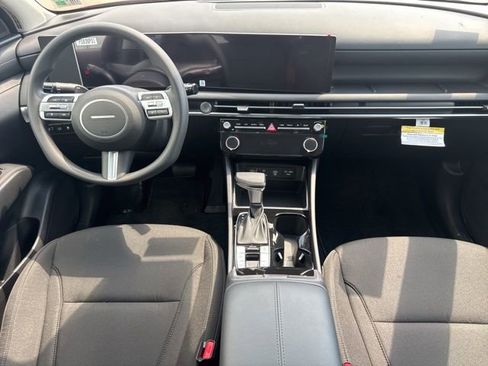 Used 2026 Hyundai Tucson SEL image 18