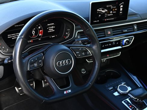 Used 2018 Audi A4 2.0T Premium Plus w/ Premium Plus Package image 11