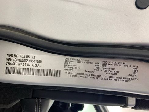 Used 2022 Jeep Grand Cherokee L Limited AWD/4WD image 42