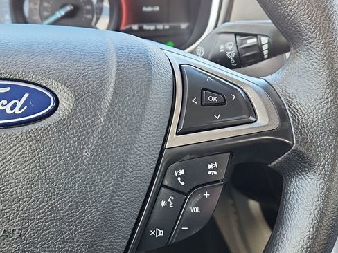 Used 2019 Ford Fusion SE image 37