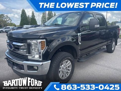 Used 2018 Ford F250 XLT w/ XLT Value Package image 1